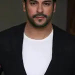 دانلود رمان همسایه ما اثر مریم پیروند