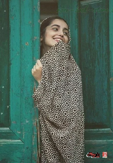 دانلود رمان دیوانه و سرگشته از محیا نگهبان pdf